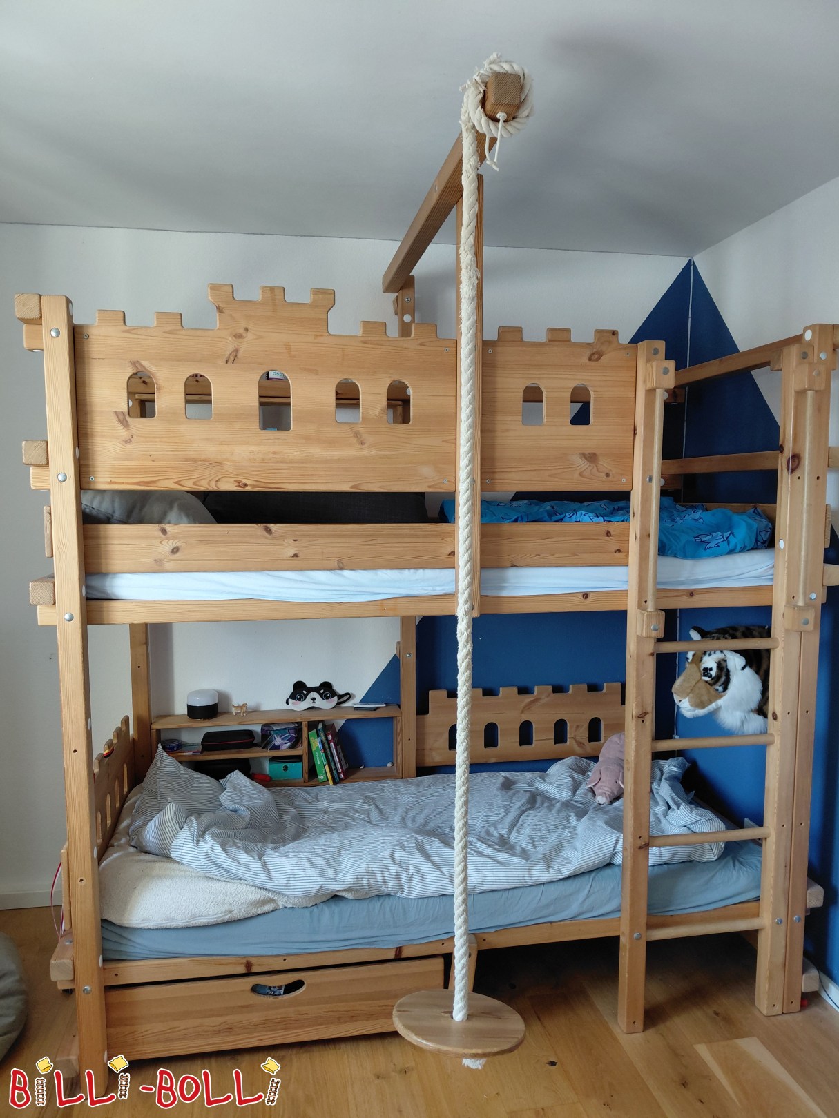 Inserat 5770: Ritterburg-Etagenbett, Kiefer unbehandelt Ritterburg-Etagenbett, Kiefer unbehandelt (Kategorie: Etagenbett gebraucht)